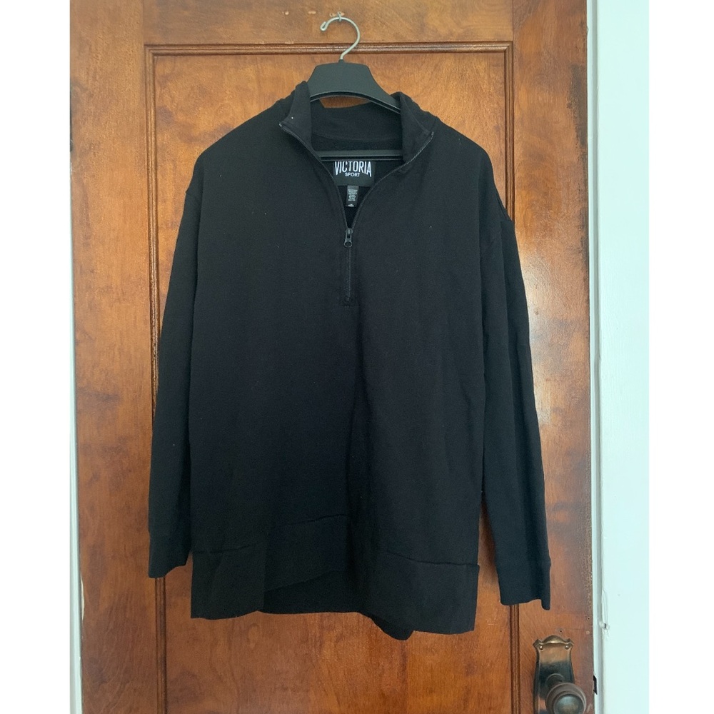💫All Black Victoria Sport 3/4 Zip Sweater💫
